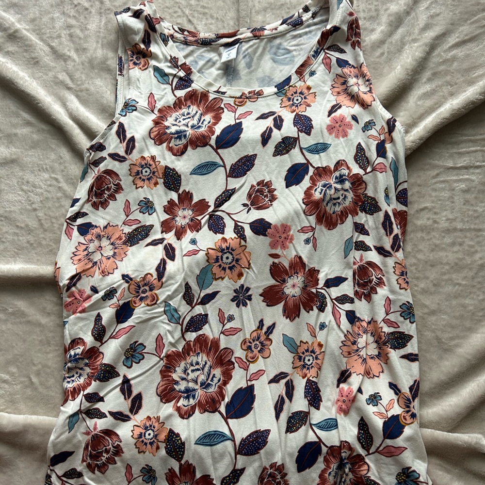 Women’s Old Navy Luxe Tank